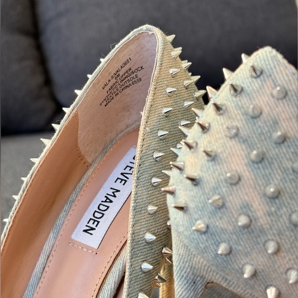 Steve Madden heels with spikes - Picture 3 of 4
